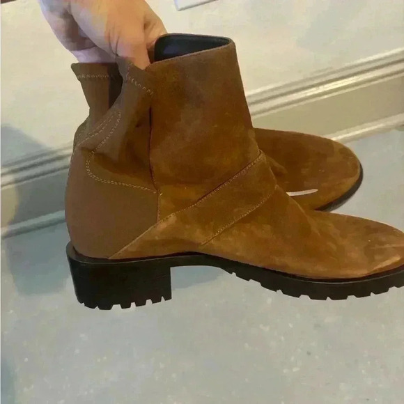 STUART WEITZMAN
Luxering Booties - Picture 5 of 10